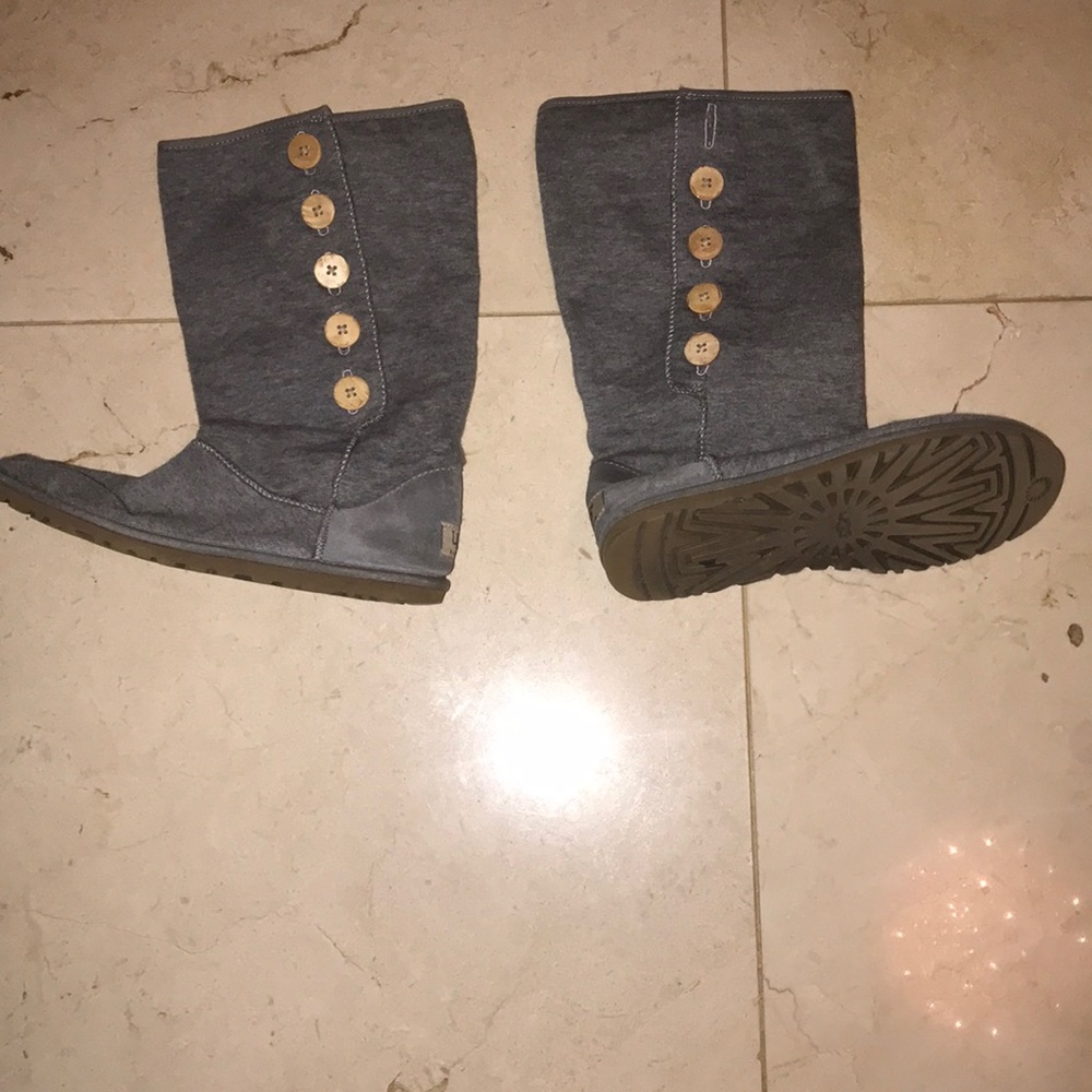 Ugg